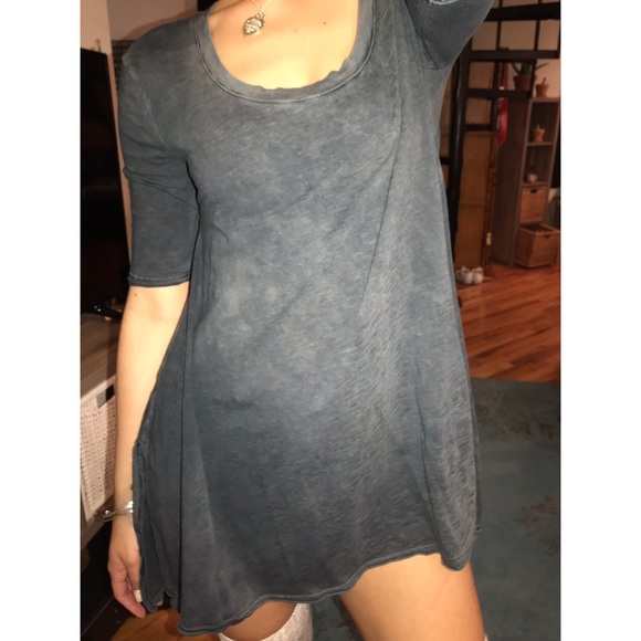 FREE PEOPLE STONEWASH TUNIC - Picture 2 of 5
